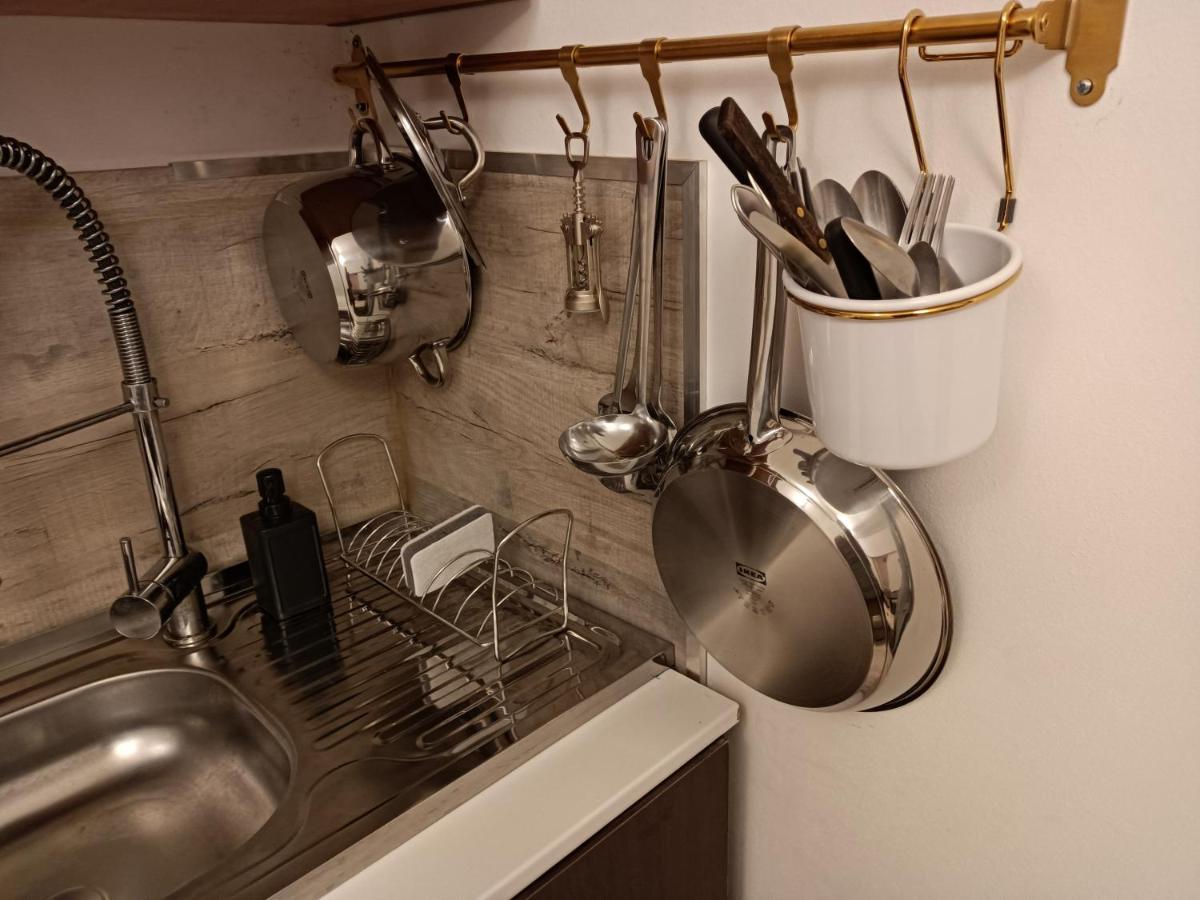 Lux Apartament In The Bubble Of Piata Romana 부쿠레슈티 외부 사진